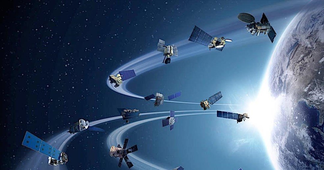 «Νόμιμος στόχος οι εμπορικοί δορυφόροι των ΗΠΑ και των συμμάχων τους» λέει η Ρωσία
