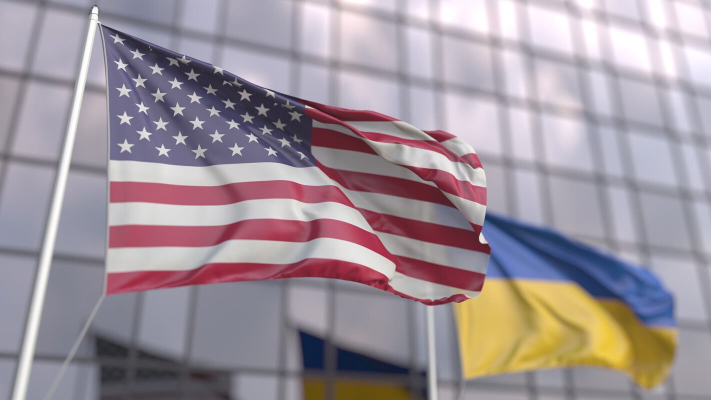Για πρώτη φορά συναντήθηκαν οι αρχηγοί Ενόπλων Δυνάμεων Ουκρανίας-ΗΠΑ