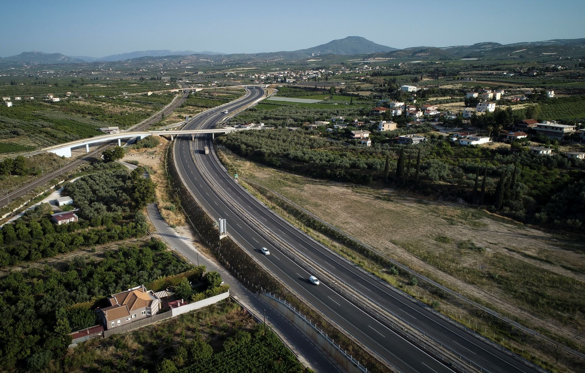 Δόθηκε στην κυκλοφορία το ρεύμα προς Αθήνα της εθνικής οδού Πατρών- Αθηνών